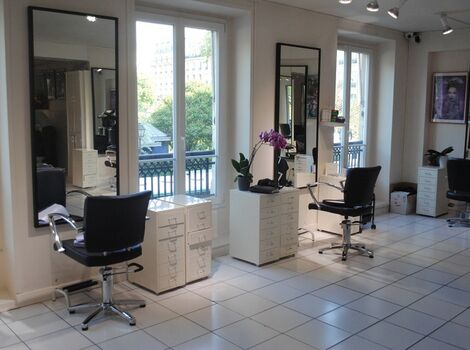 hairdresser-489915_1920
