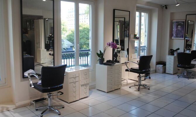 hairdresser-489915_1920
